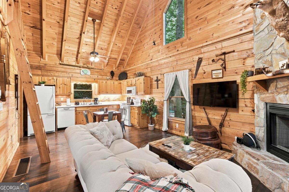 259 Sutton Ridge Way Ellijay GA 30540