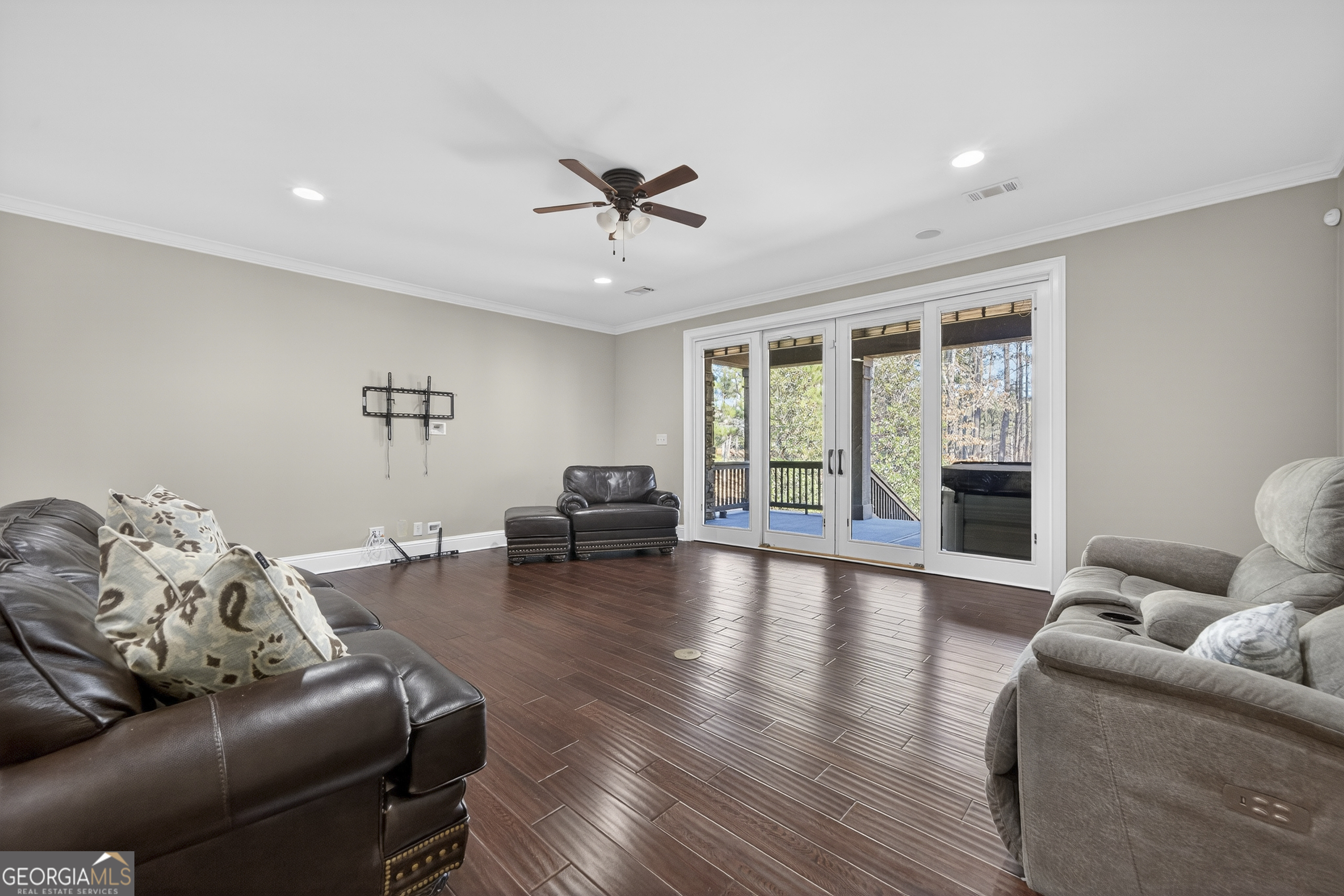 1021 Swift Creek Greensboro GA 30642