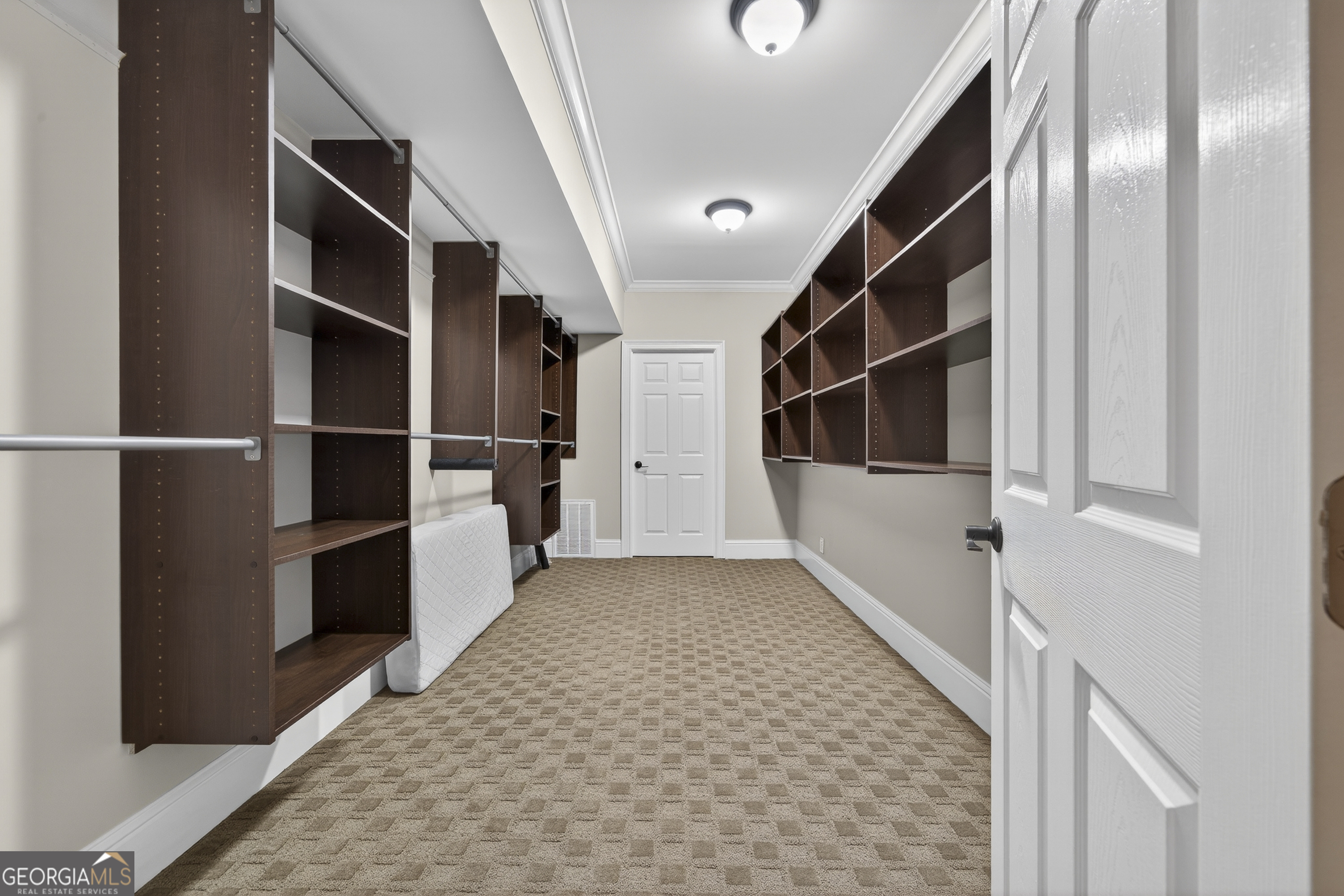 1021 Swift Creek Greensboro GA 30642