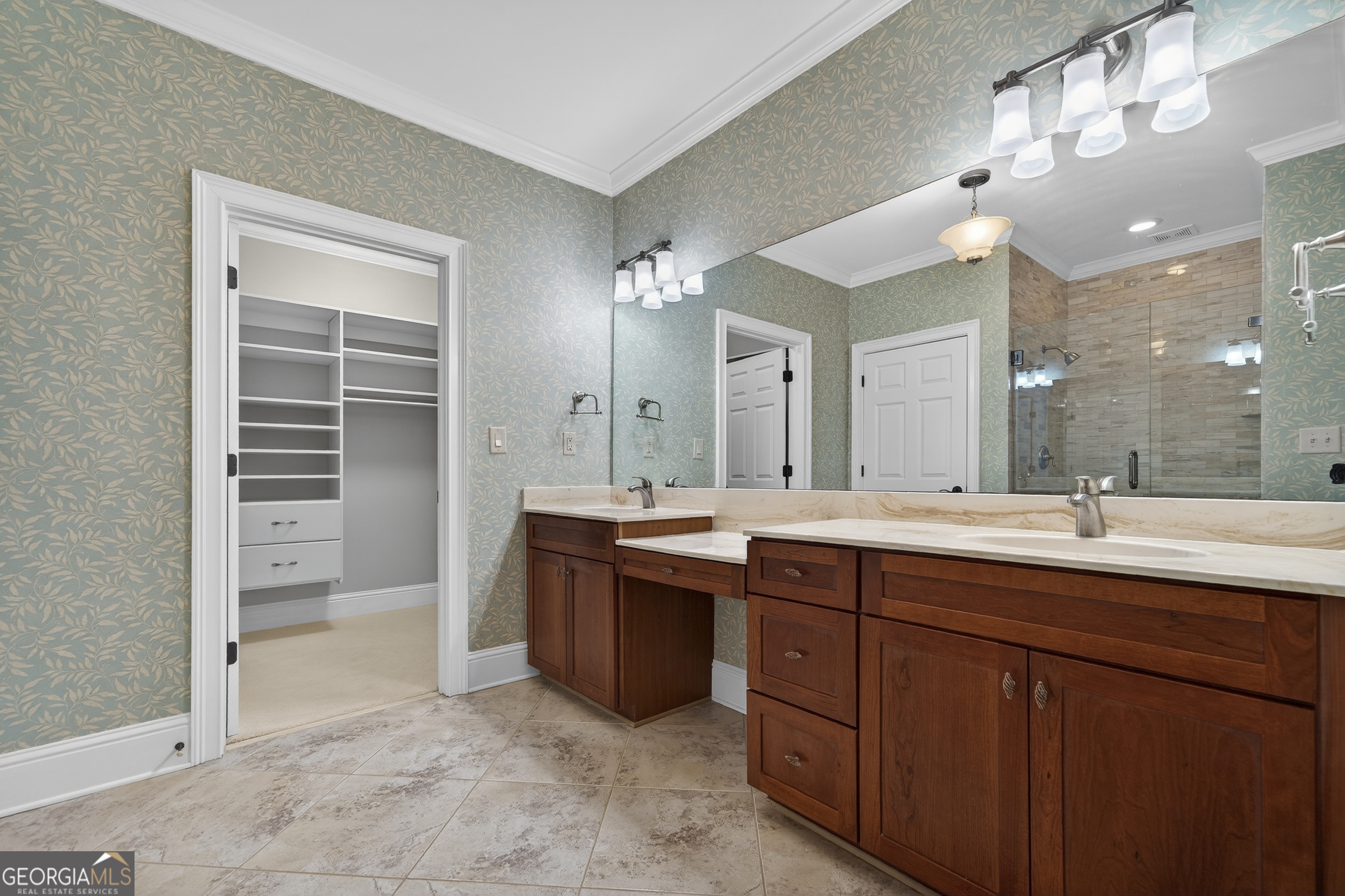 1021 Swift Creek Greensboro GA 30642