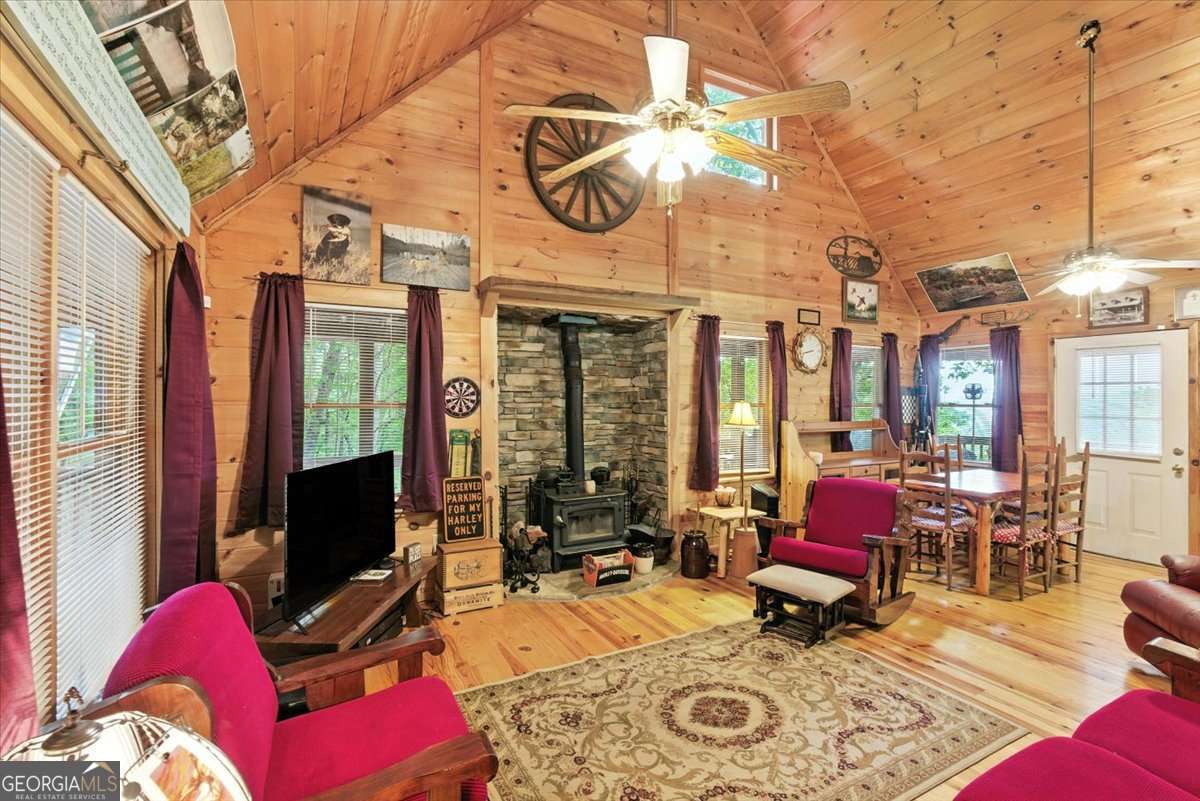 538 Galaxy Way NE Ranger GA 30734