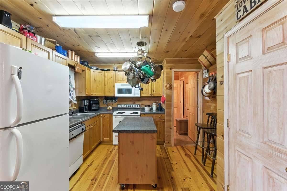 538 Galaxy Way NE Ranger GA 30734