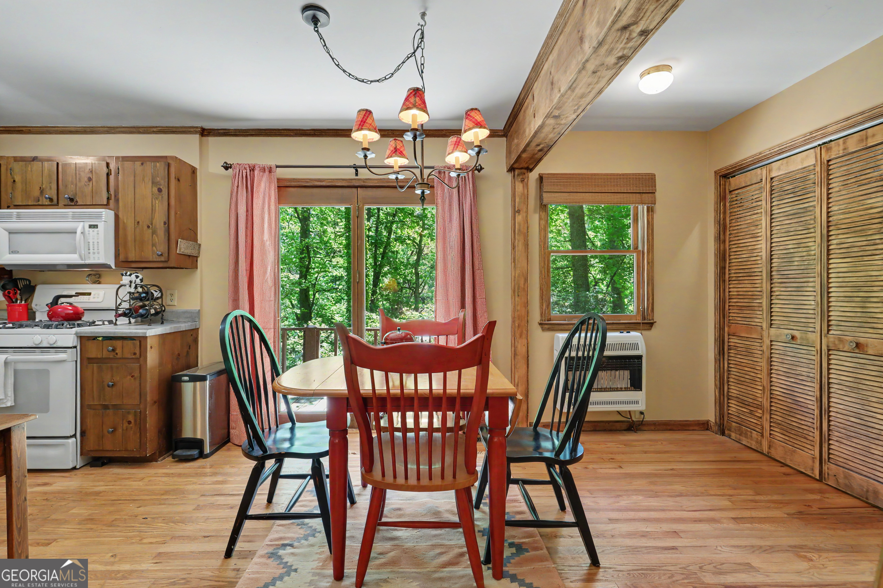 102 Moses Road Rabun Gap GA 30568