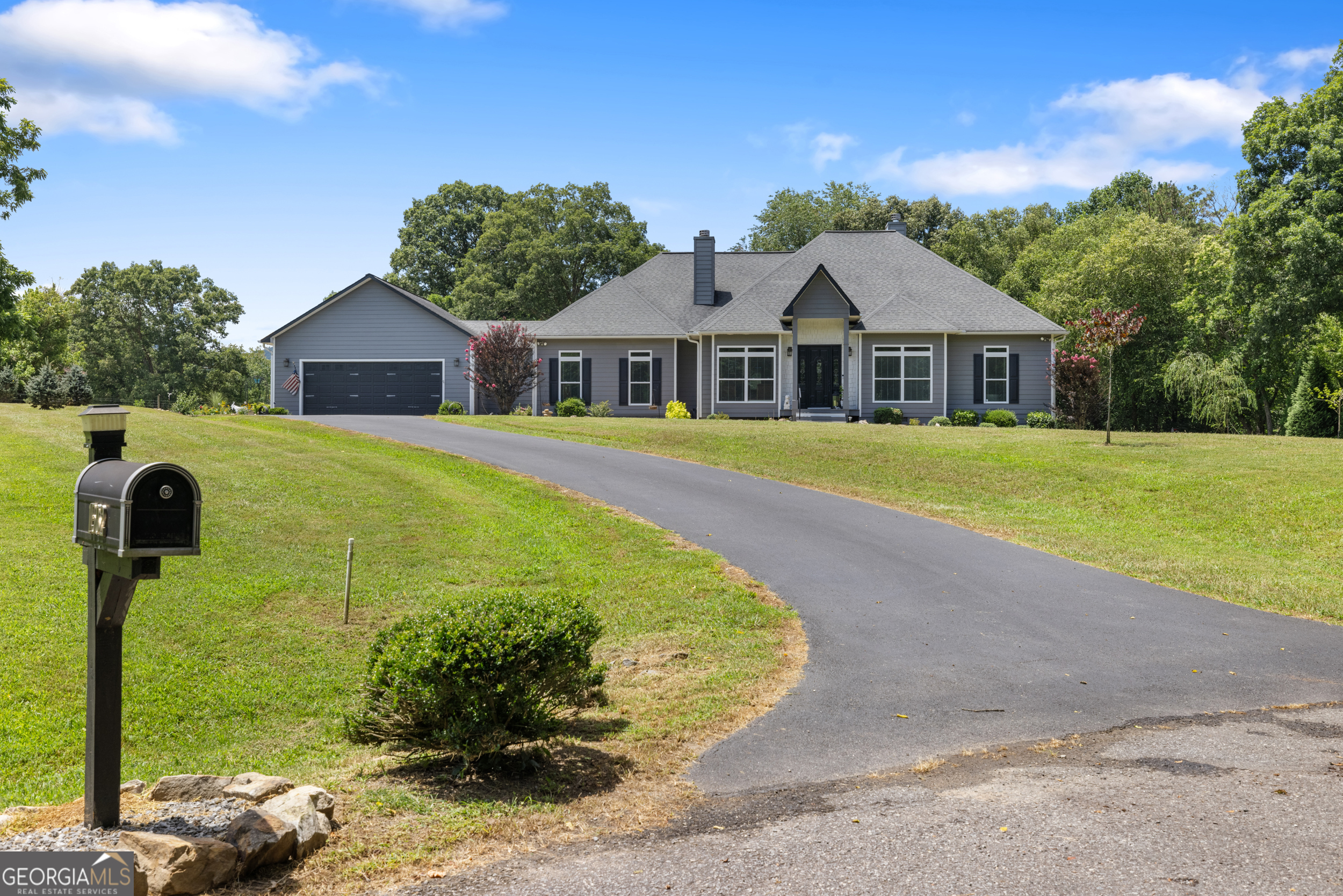 1502 Smithfield Lane Young Harris GA 30582