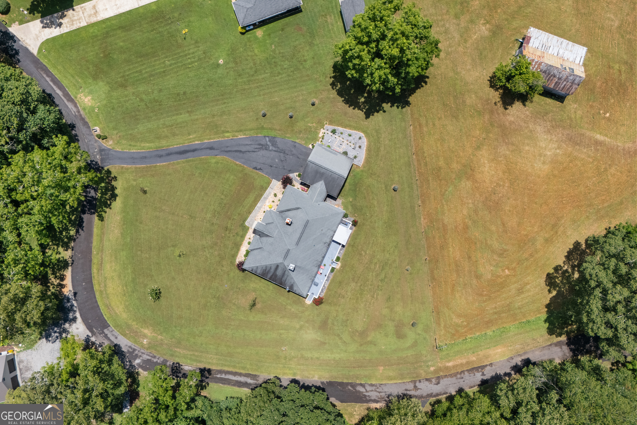 1502 Smithfield Lane Young Harris GA 30582