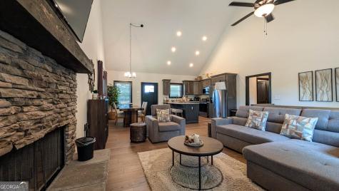162 Barefoot Trail Blairsville GA 30512