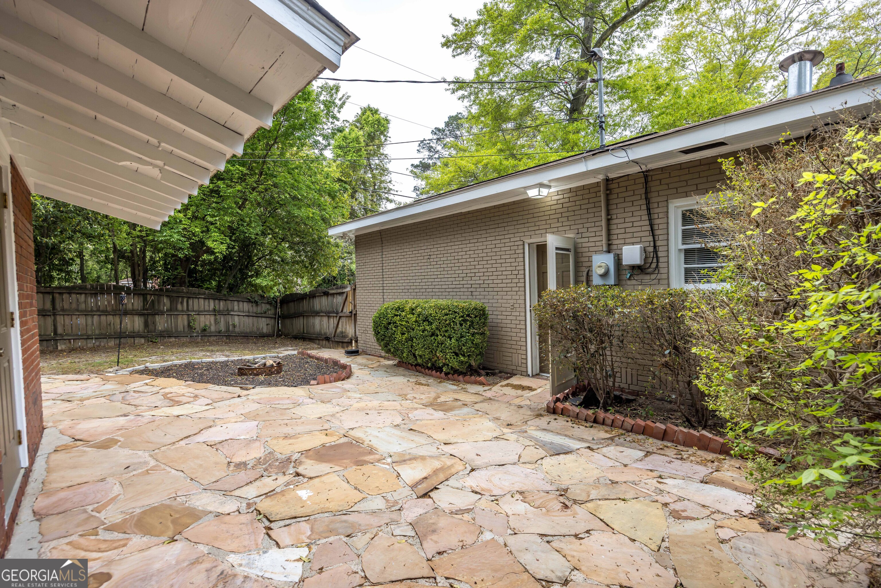 1700 N Dixon Drive Columbus GA 31906