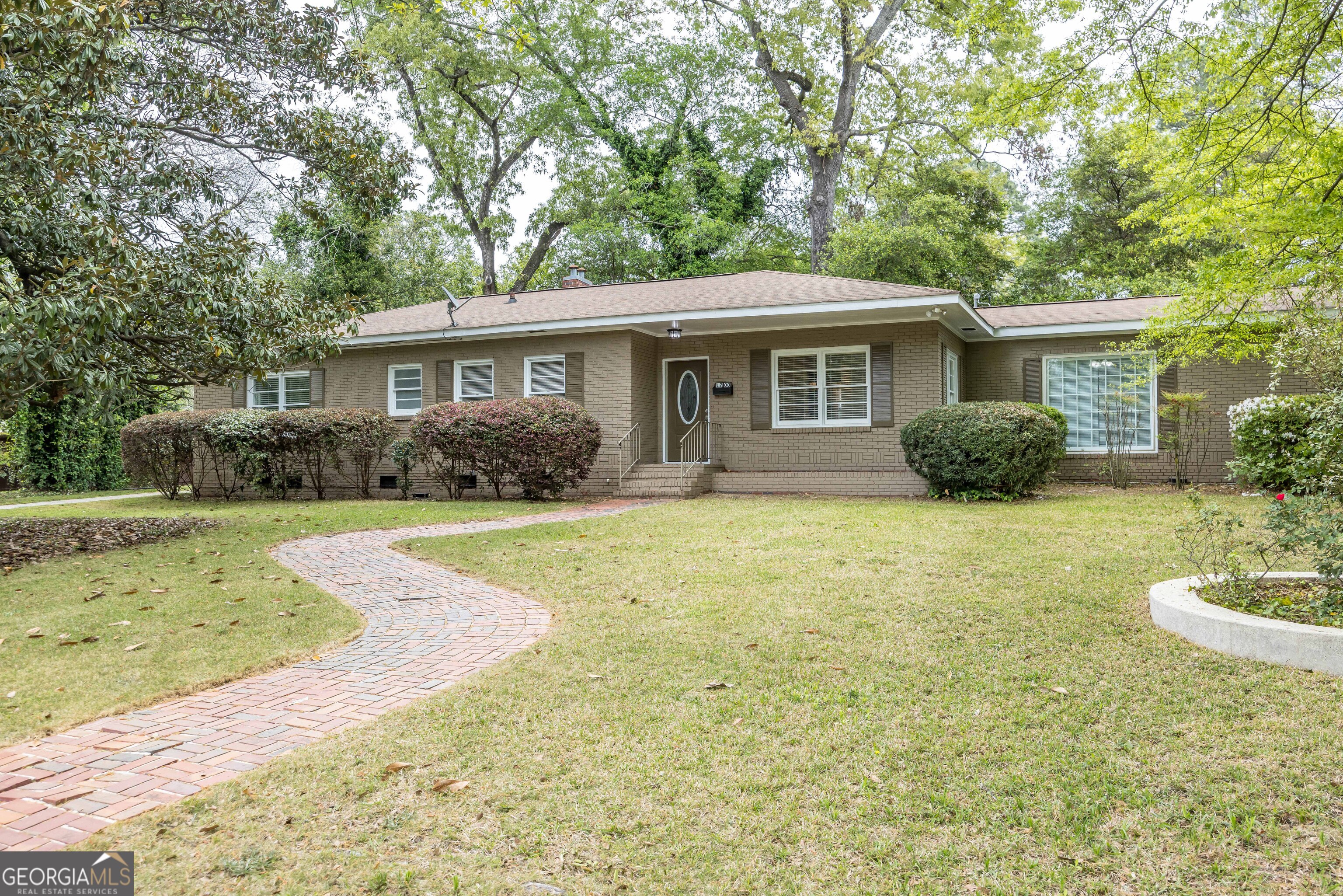 1700 N Dixon Drive Columbus GA 31906