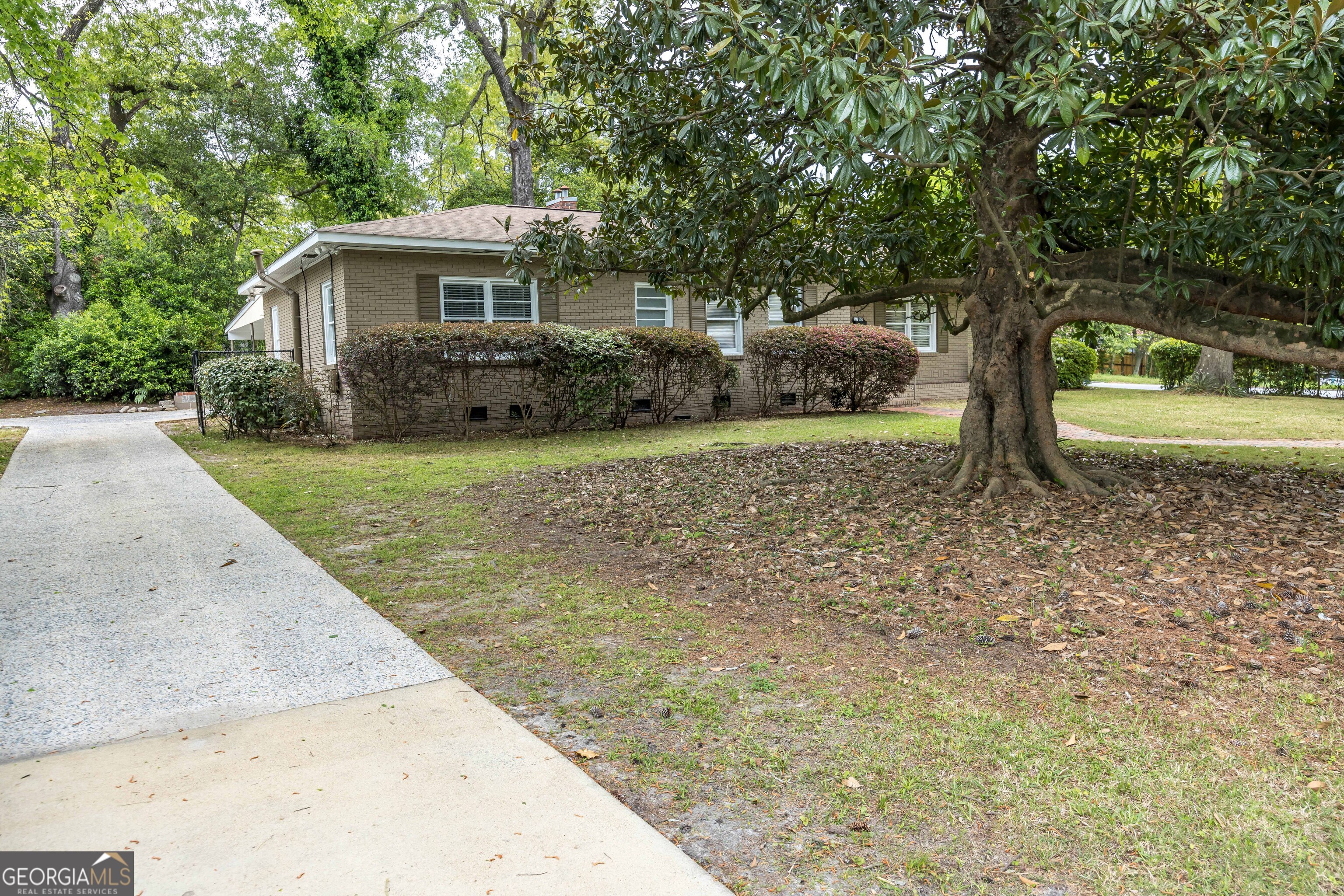 1700 N Dixon Drive Columbus GA 31906