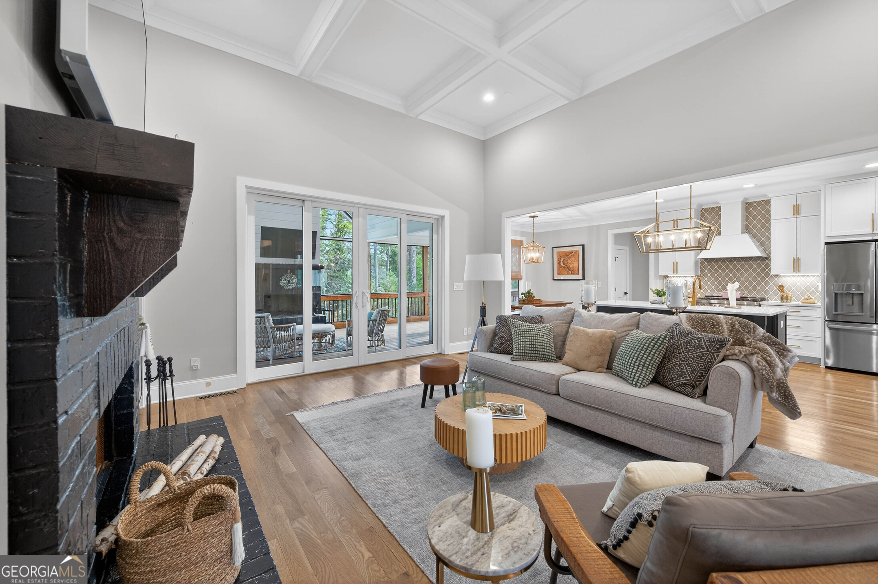 6570 Crestwood Peninsula Flowery Branch GA 30542
