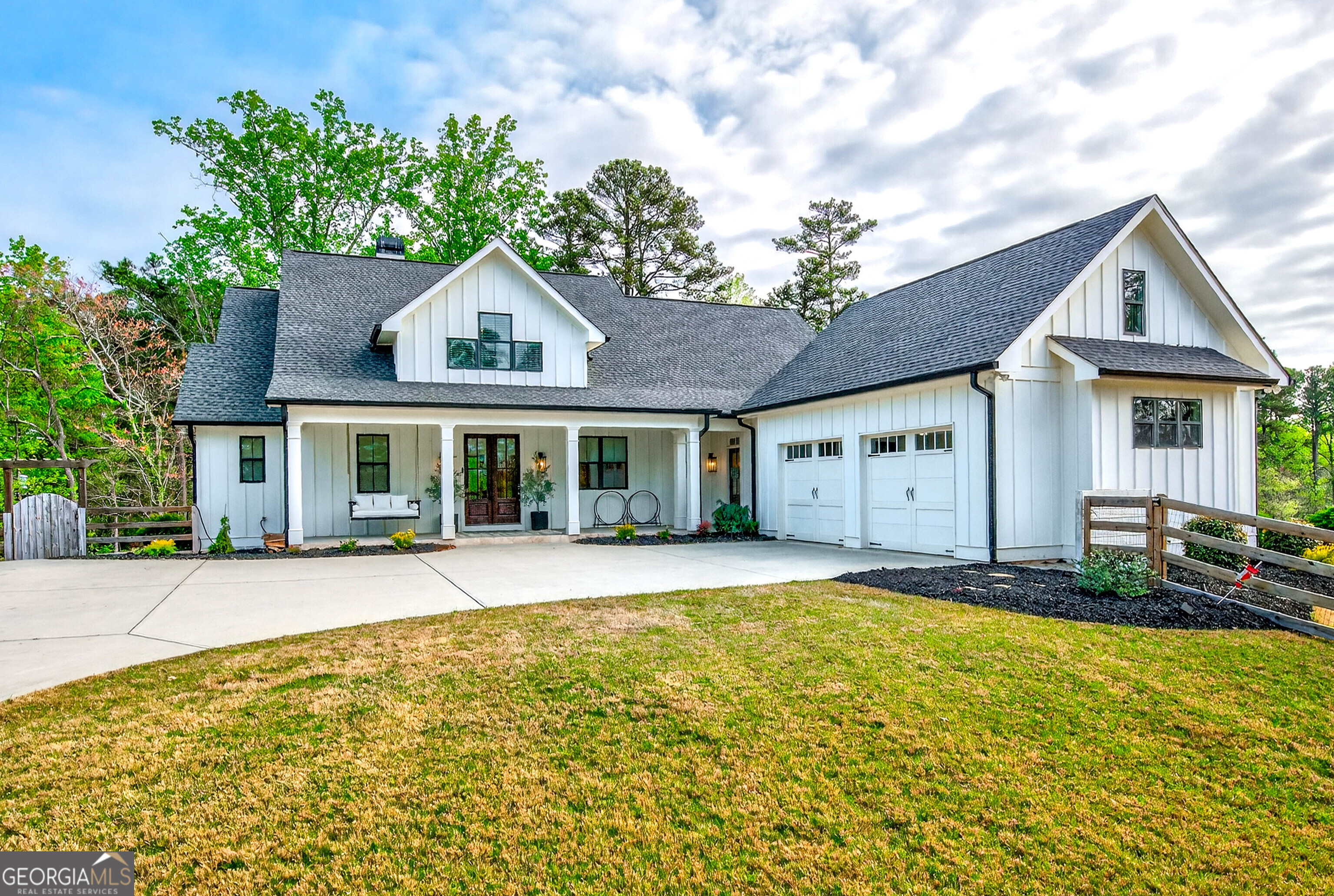 6570 Crestwood Peninsula Flowery Branch GA 30542