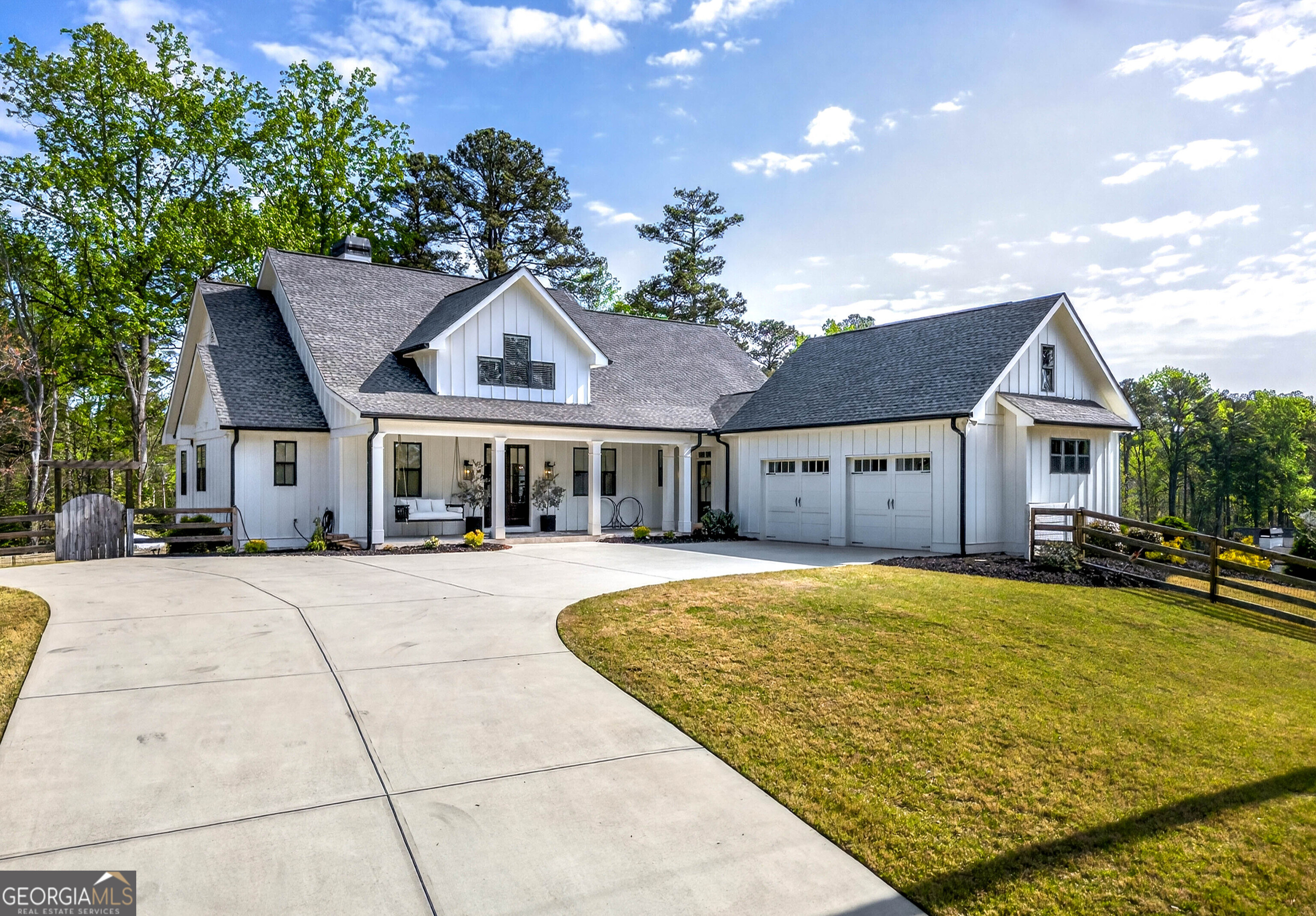 6570 Crestwood Peninsula Flowery Branch GA 30542