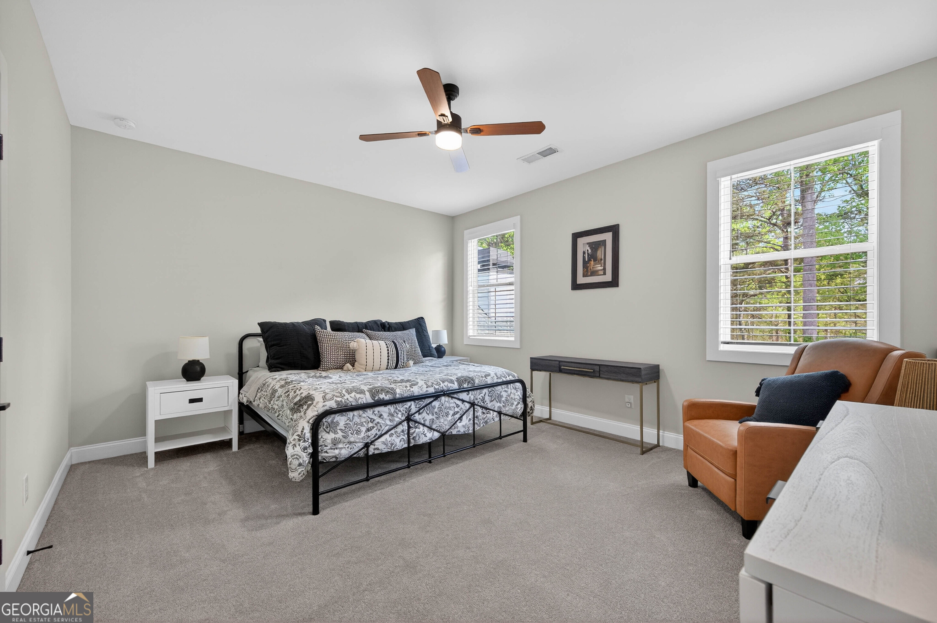 6570 Crestwood Peninsula Flowery Branch GA 30542