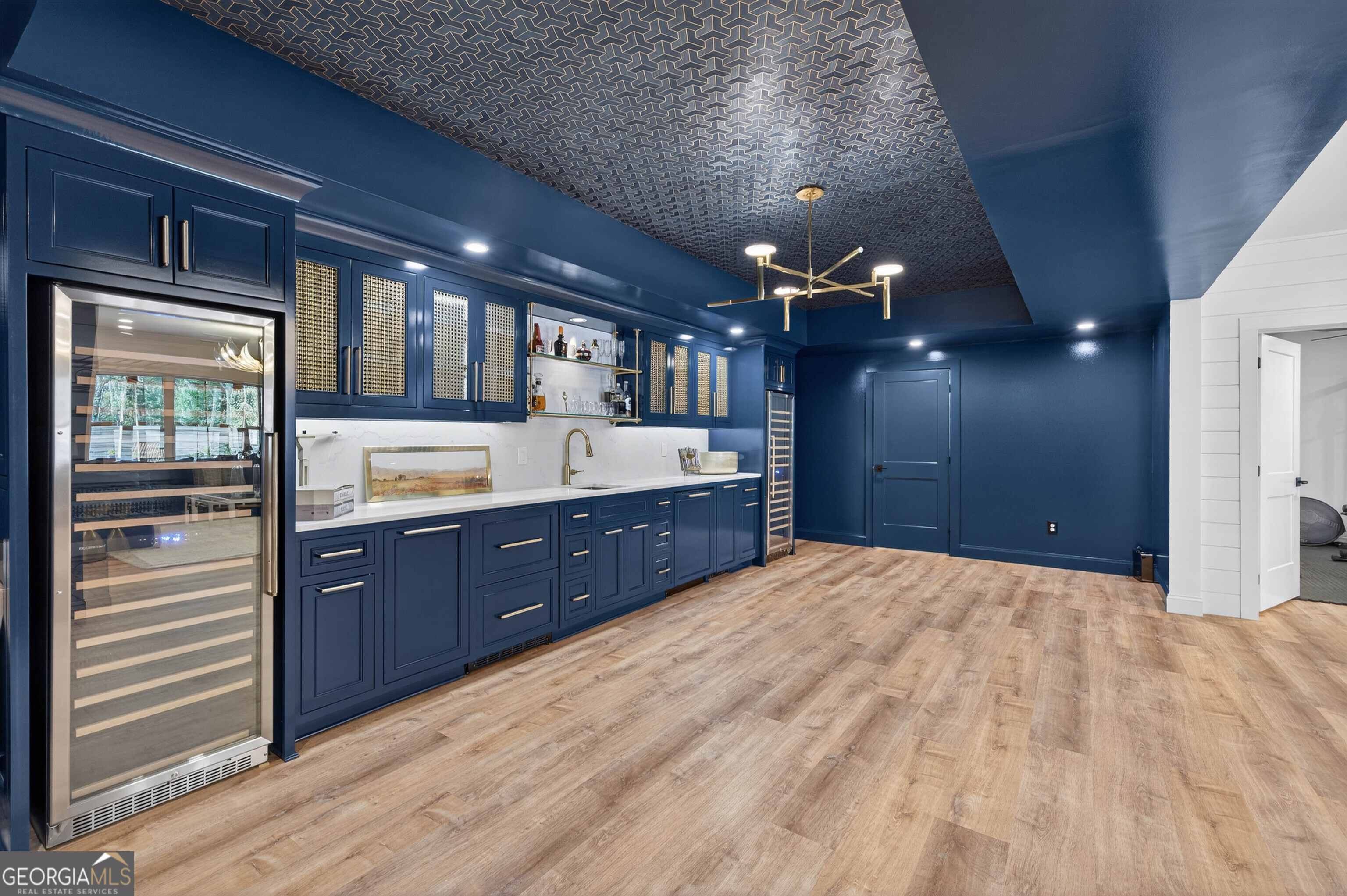 6570 Crestwood Peninsula Flowery Branch GA 30542