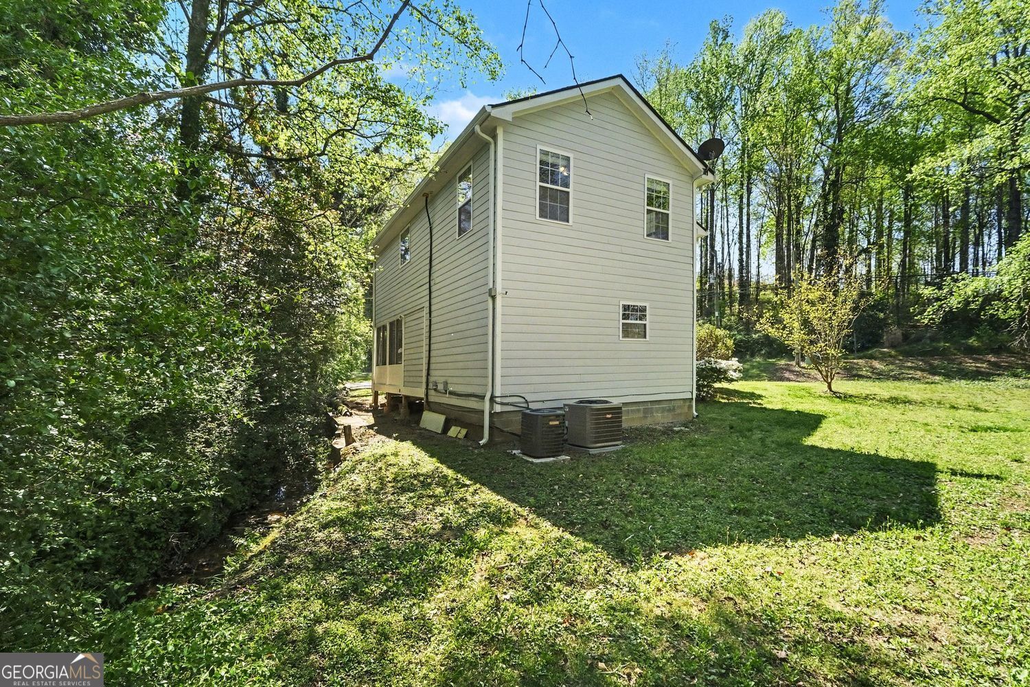 101 Church Street Cleveland GA 30528