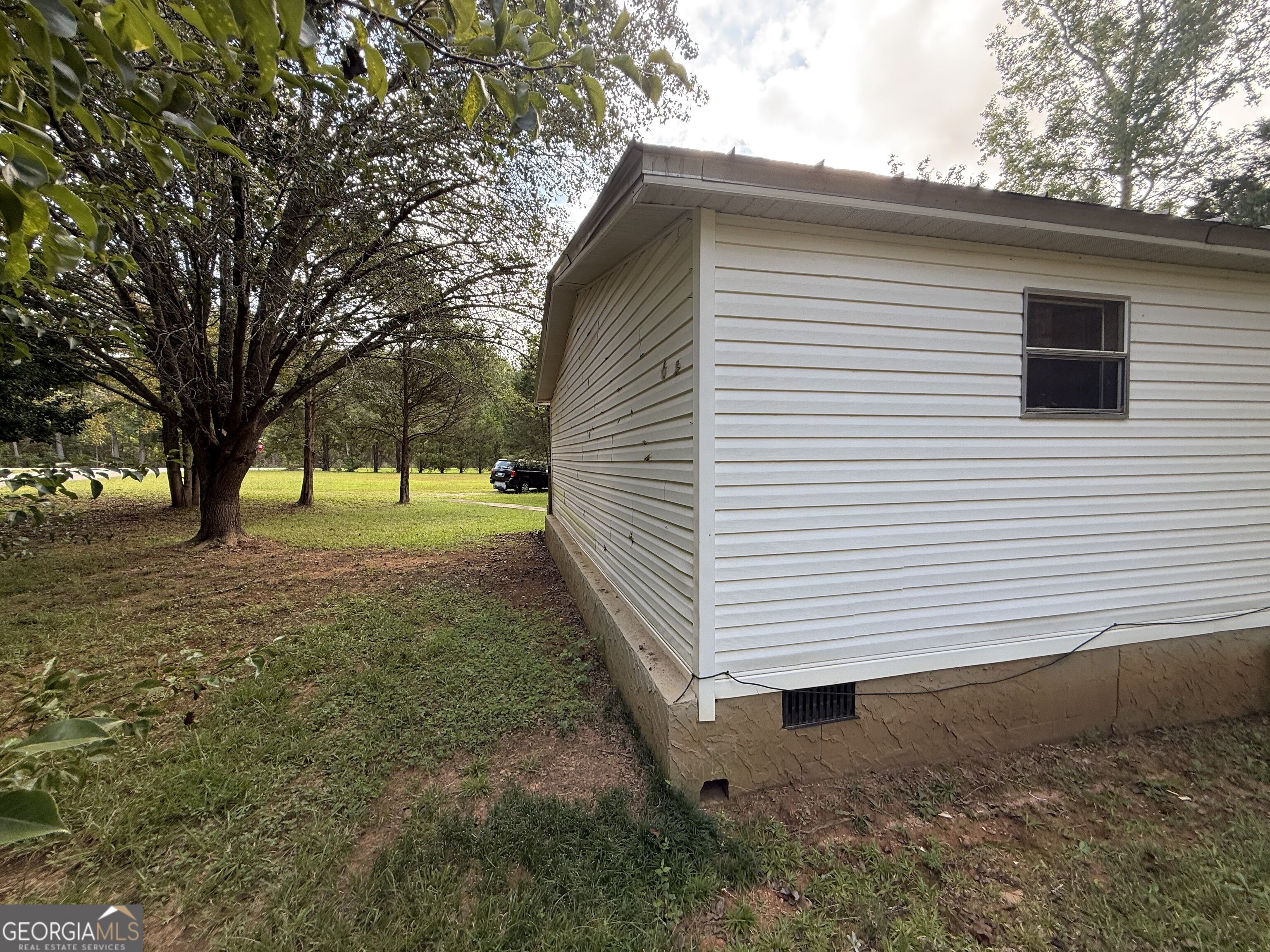 3515 Hutcheson Ferry Road Whitesburg GA 30185