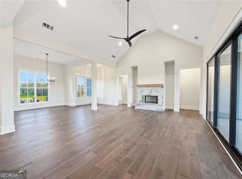 303 Eminence Peak Rydal GA 30171