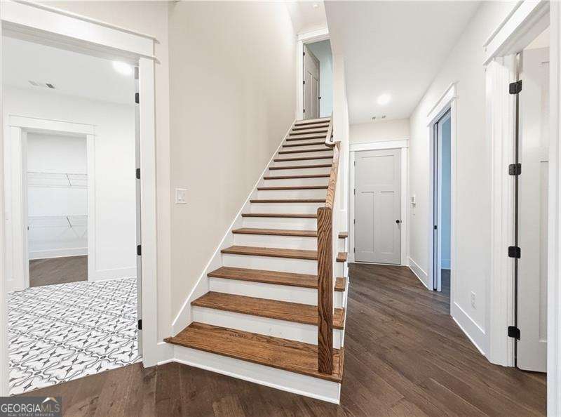303 Eminence Peak Rydal GA 30171