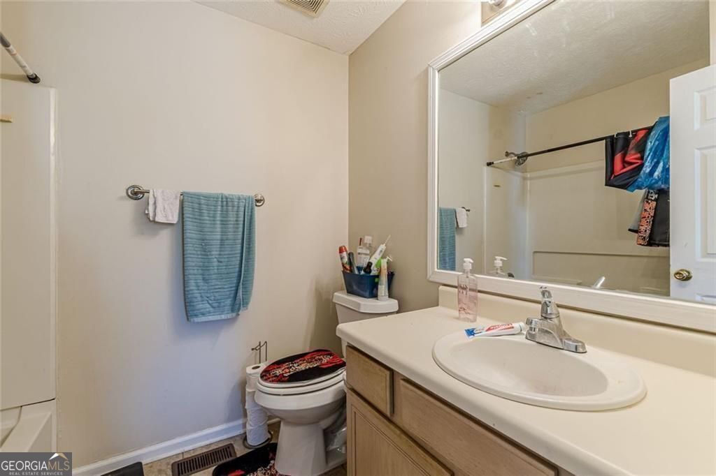 3477 Kingswood Trail Decatur GA 30034