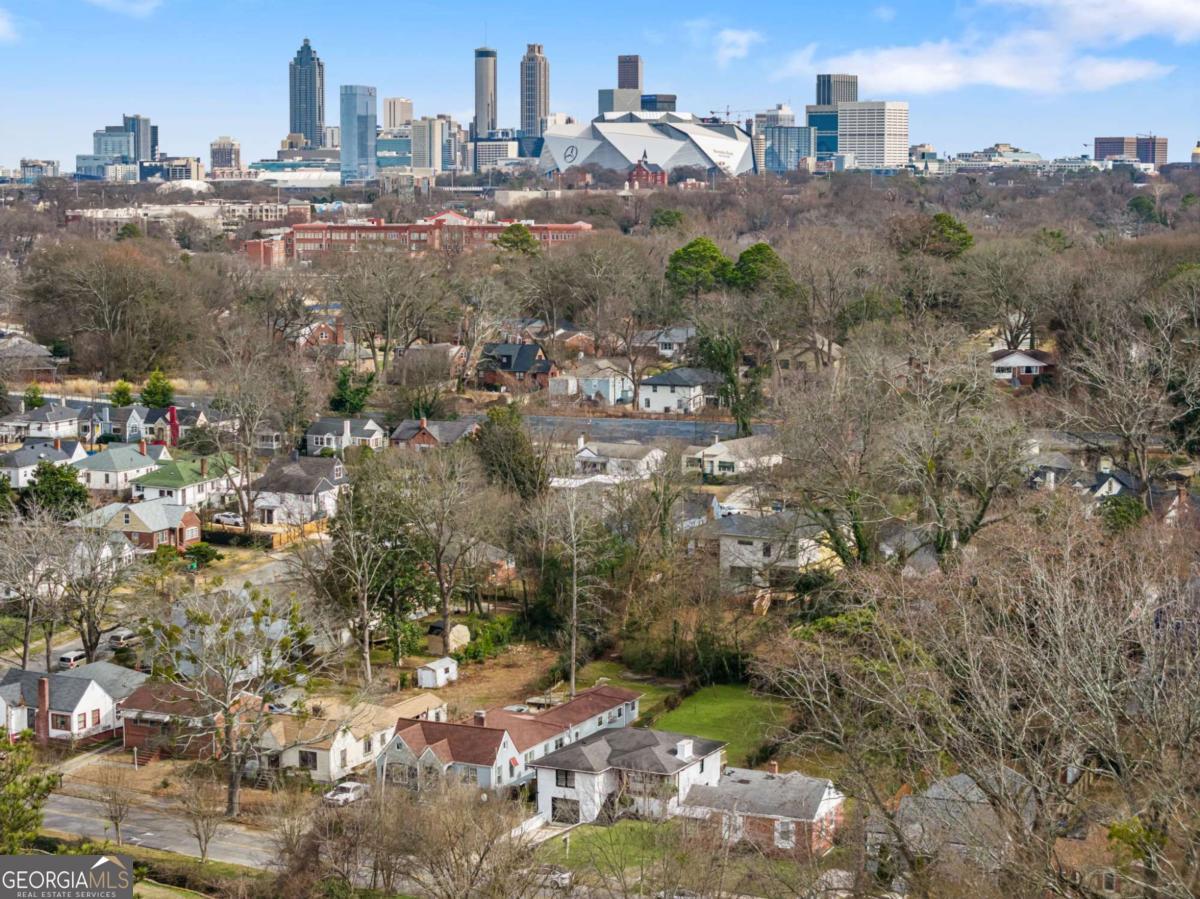 108 Burbank Drive SW Atlanta GA 30314