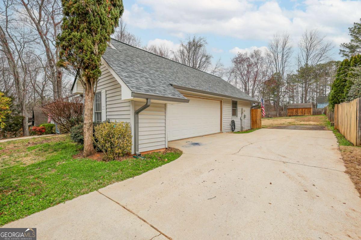 5730 Garden Walk Flowery Branch GA 30542