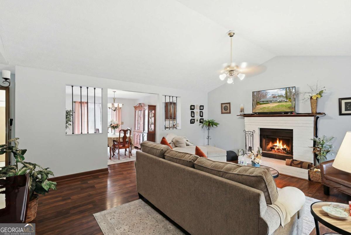 5730 Garden Walk Flowery Branch GA 30542