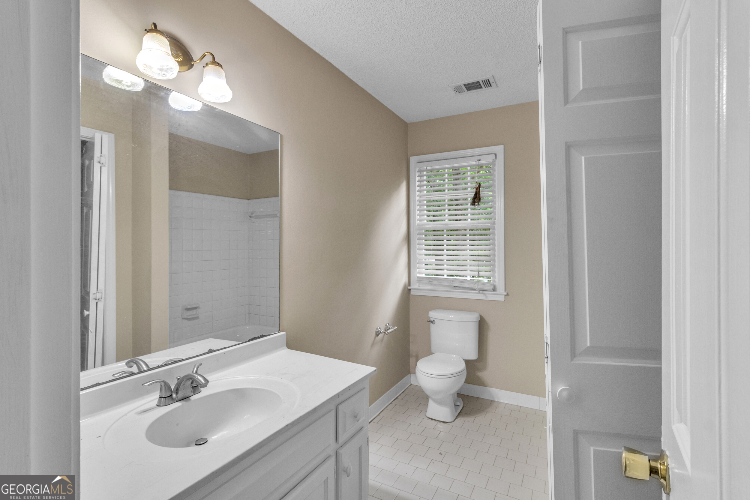 3180 Ridgerock Way Snellville GA 30078