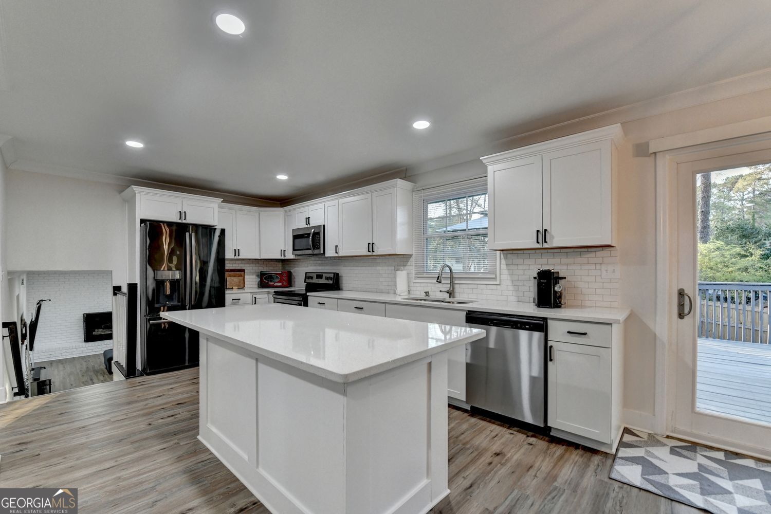 4087 Signal Ridge SW Lilburn GA 30047