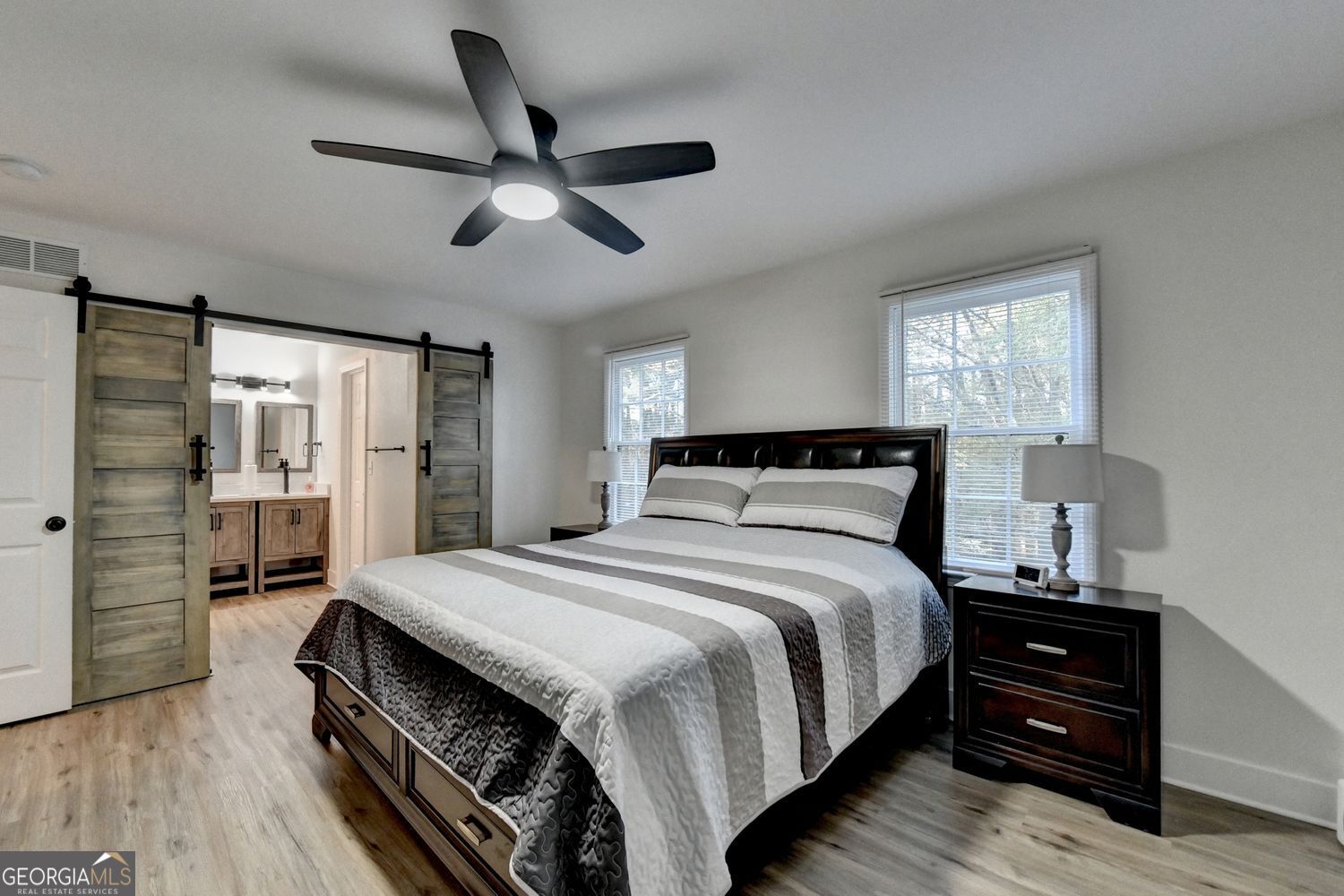 4087 Signal Ridge SW Lilburn GA 30047