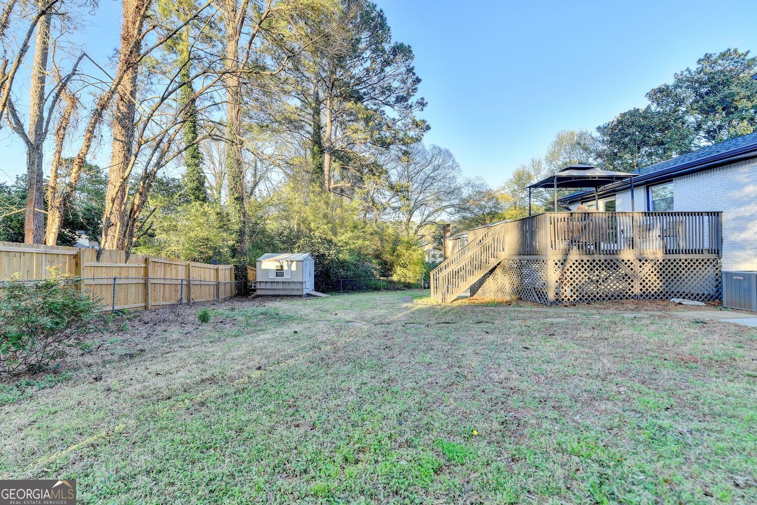 4087 Signal Ridge SW Lilburn GA 30047