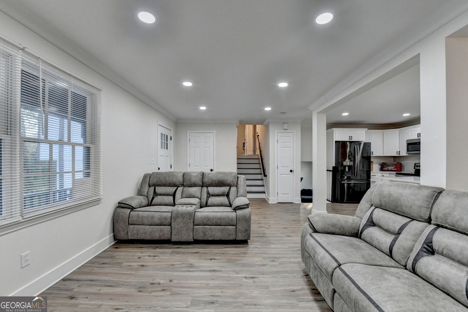 4087 Signal Ridge SW Lilburn GA 30047