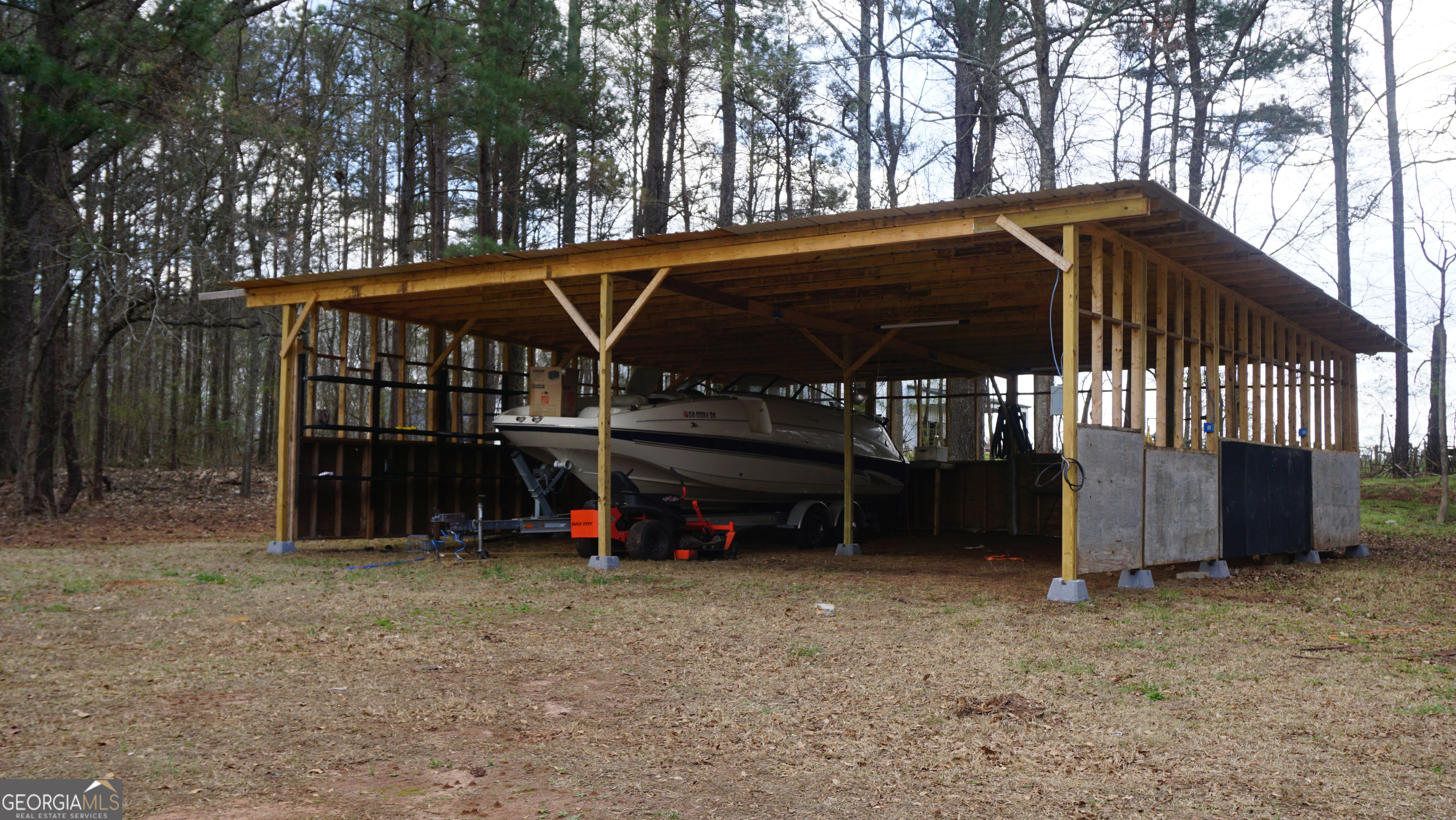 135 Dixie Lane Covington GA 30014