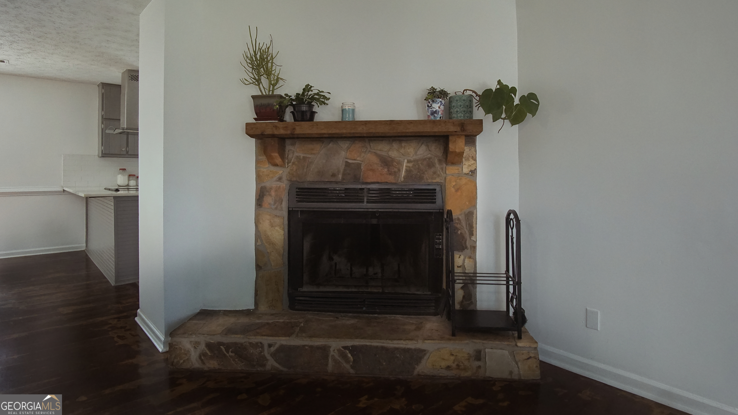 135 Dixie Lane Covington GA 30014