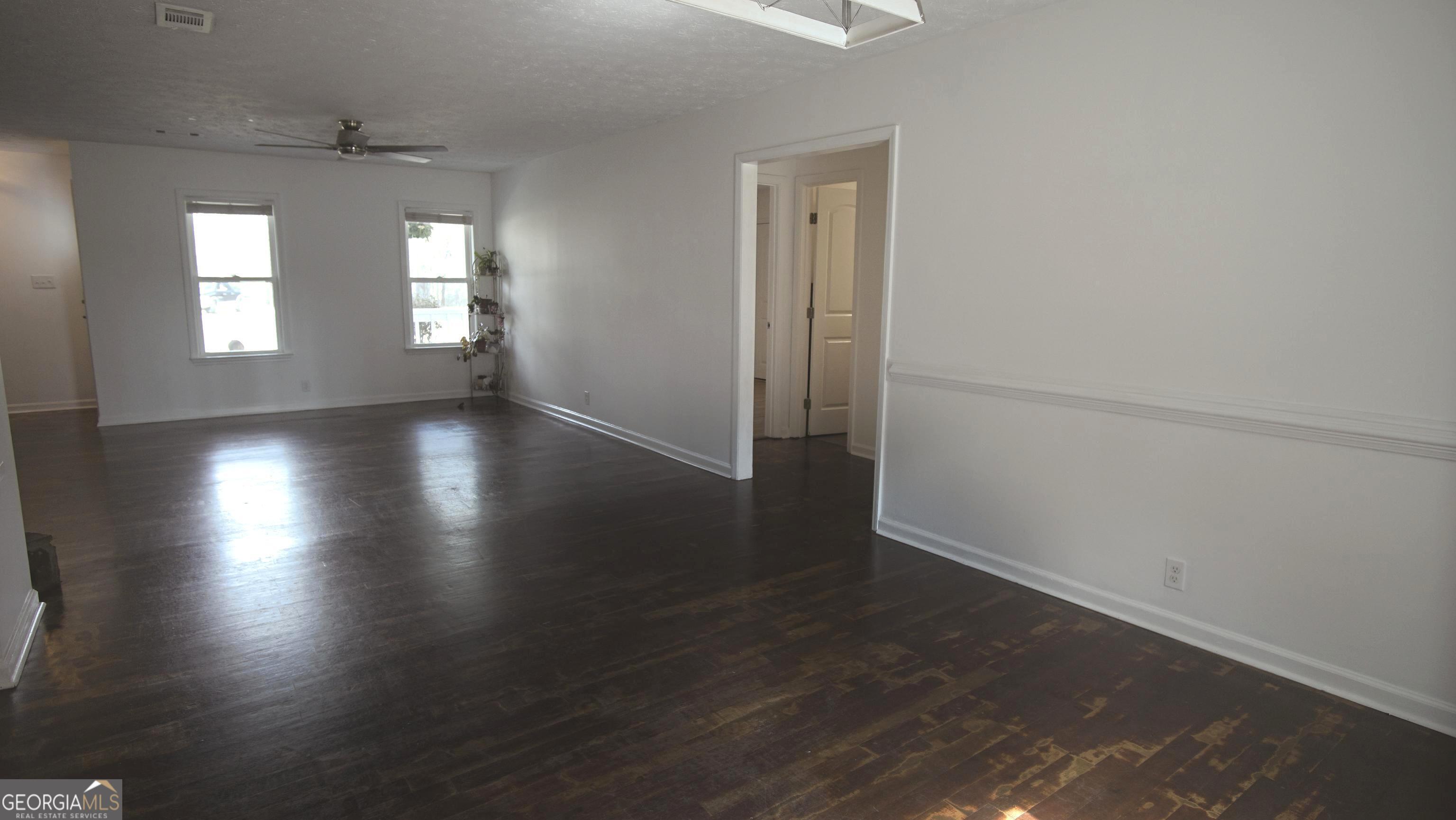 135 Dixie Lane Covington GA 30014