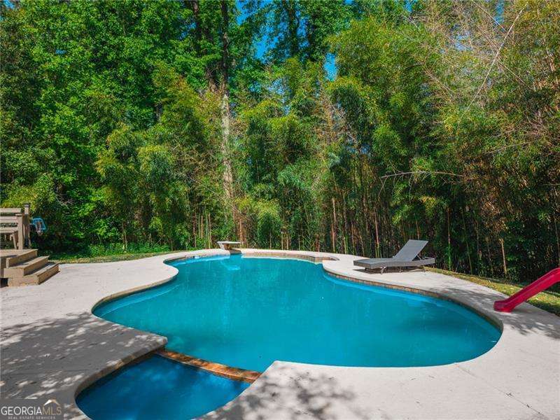 1811 Romans Drive Marietta GA 30062