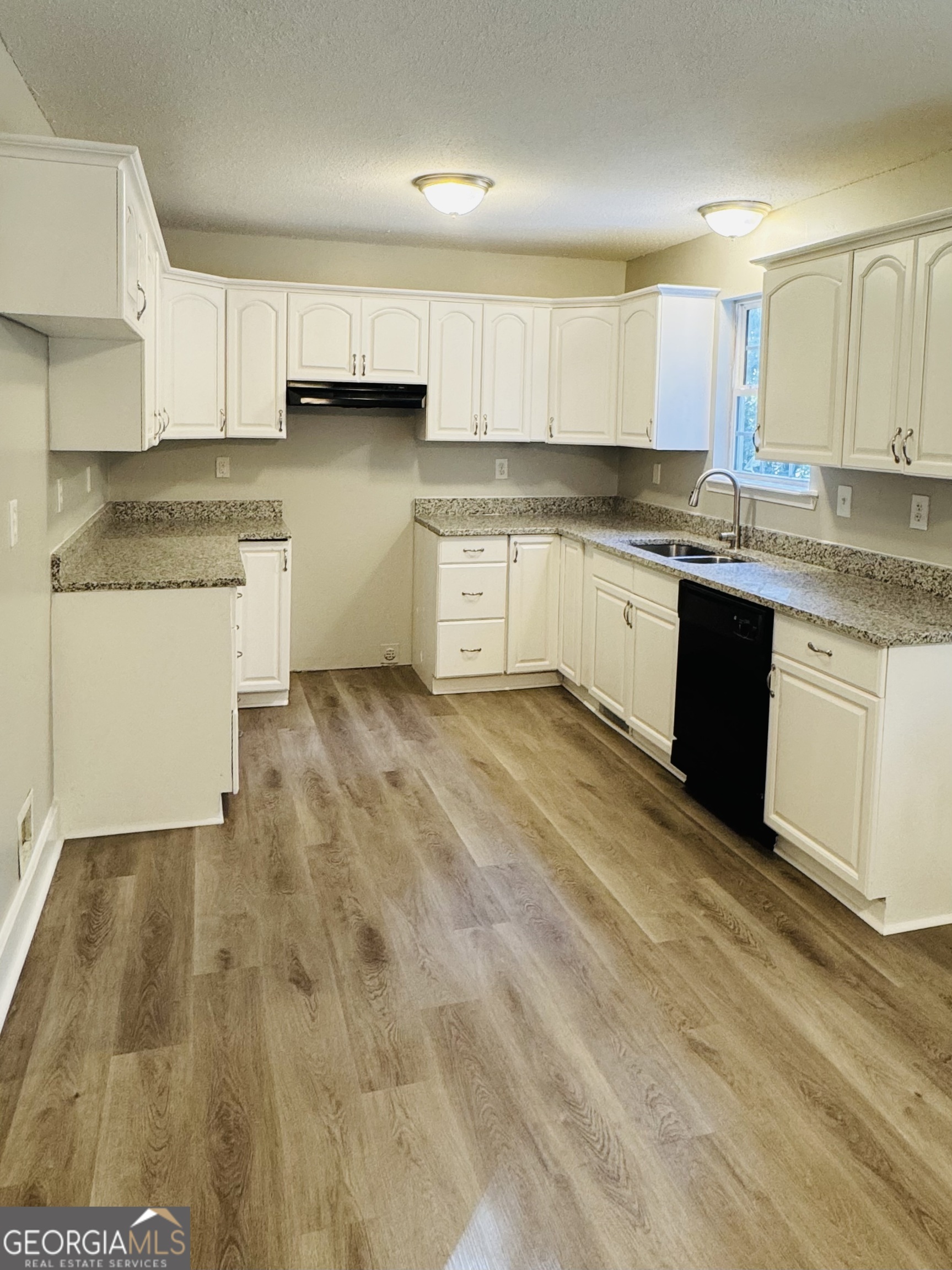1516 Stark Road Jackson GA 30233