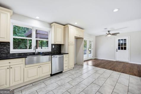 354 Pine Valley Road Powder Springs GA 30127