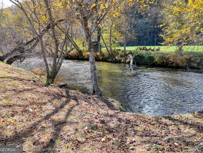 3558 Riverfront Lane Hiawassee GA 30546