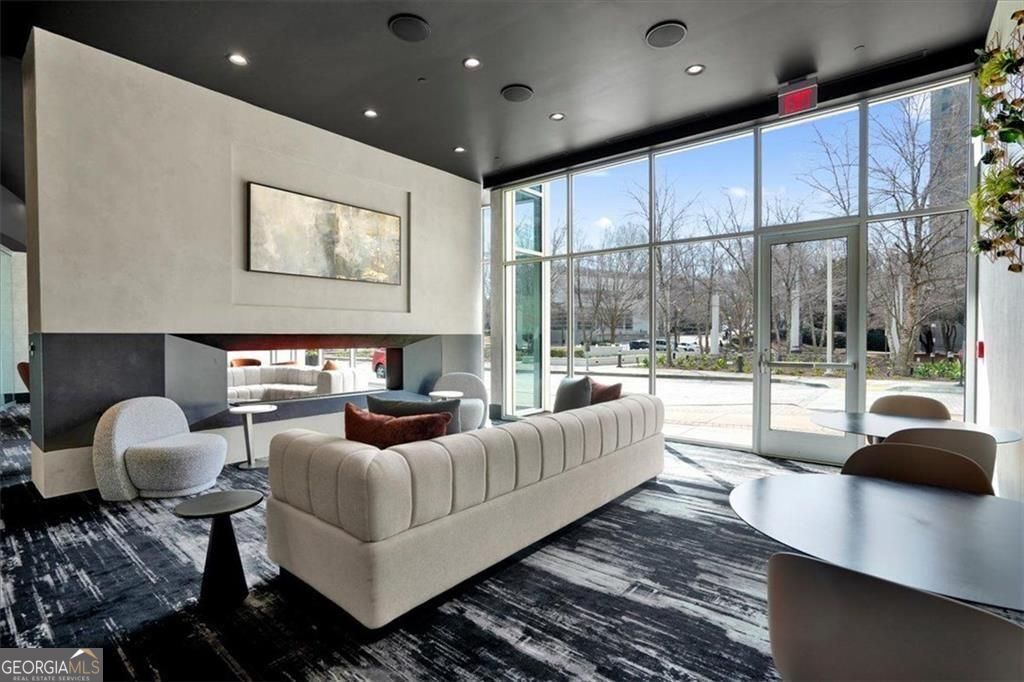 3324 Peachtree Road NE Atlanta GA 30326