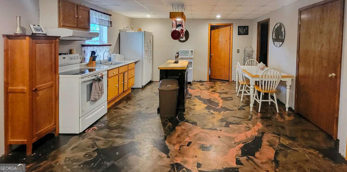 1605 Cody Road Mount Airy GA 30563
