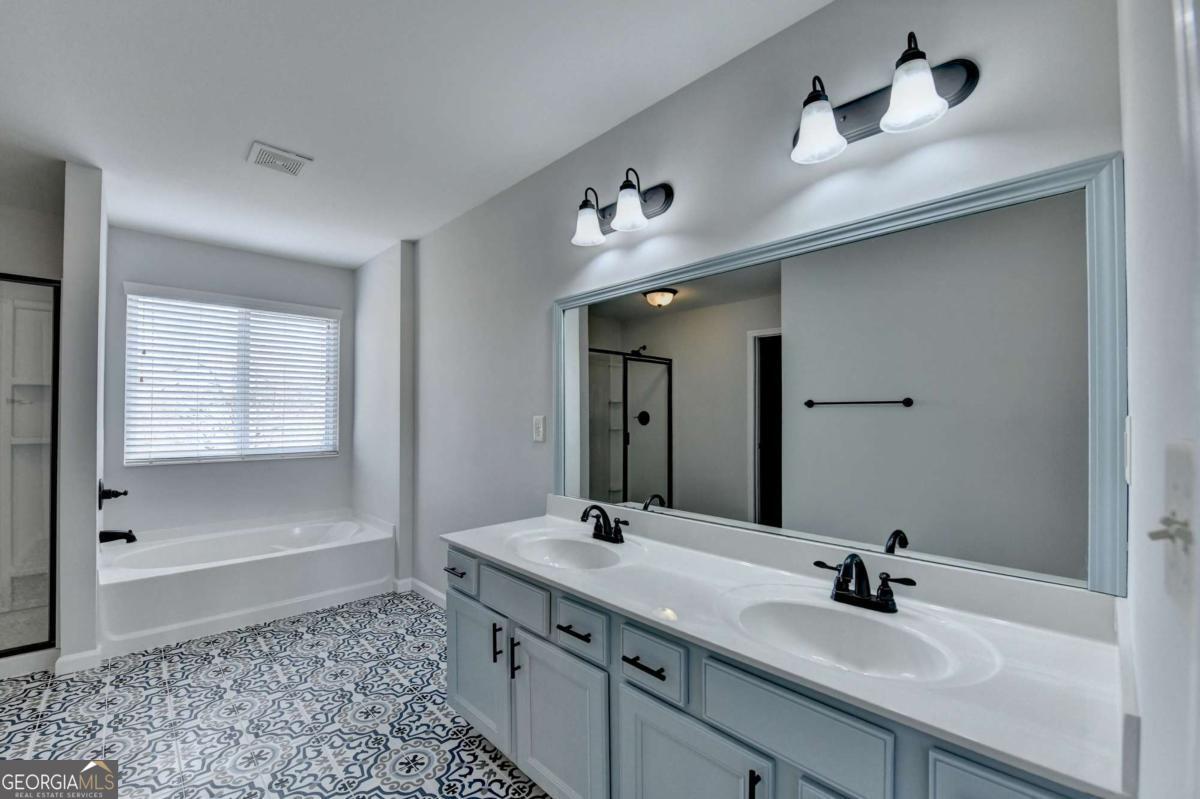 5525 Summer Creek Court Sugar Hill GA 30518