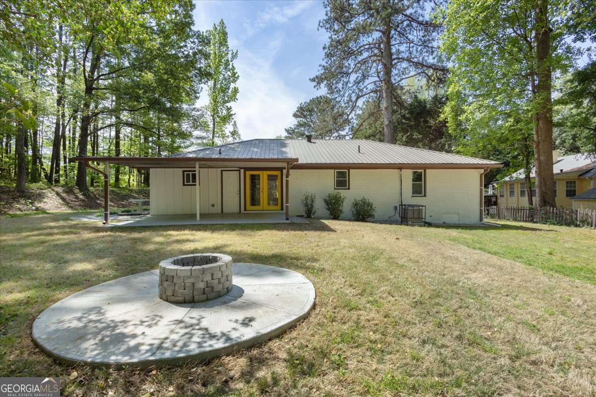 2013 Ridge Road Dallas GA 30157