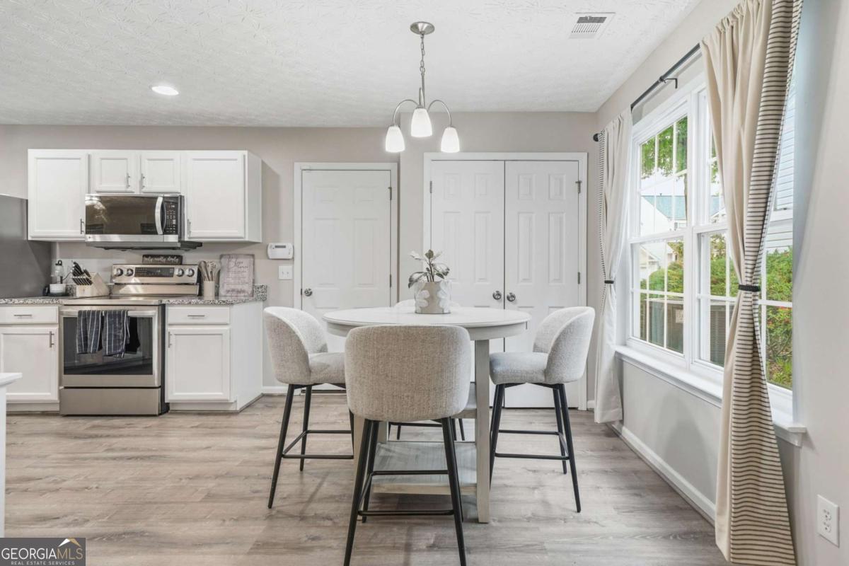 222 Weatherstone Pointe Drive Woodstock GA 30188