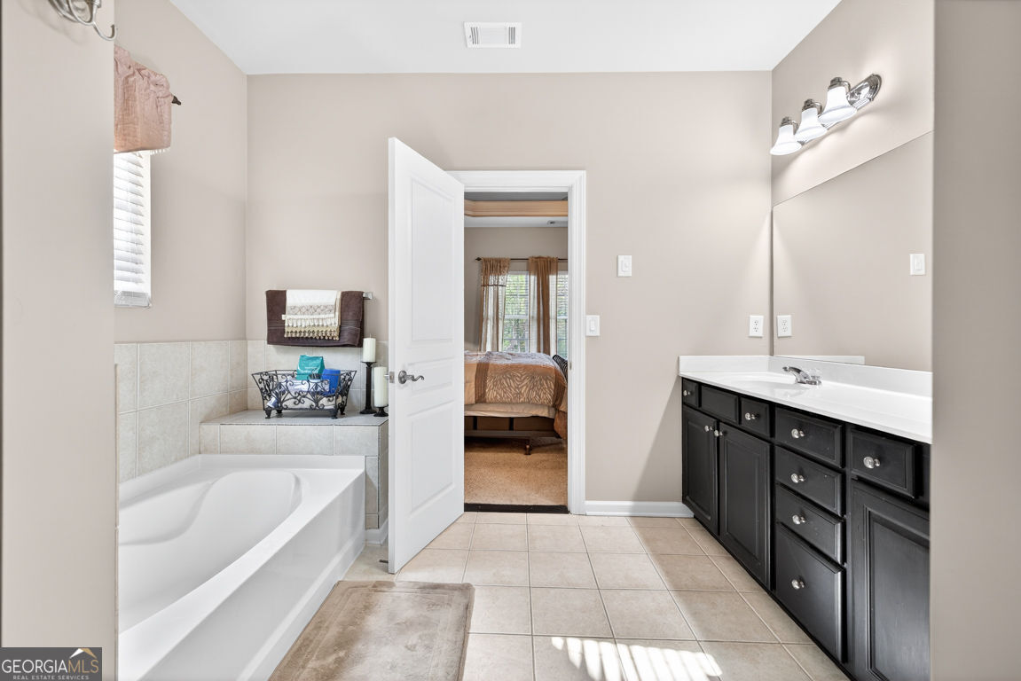 7916 Keepsake Lane Flowery Branch GA 30542