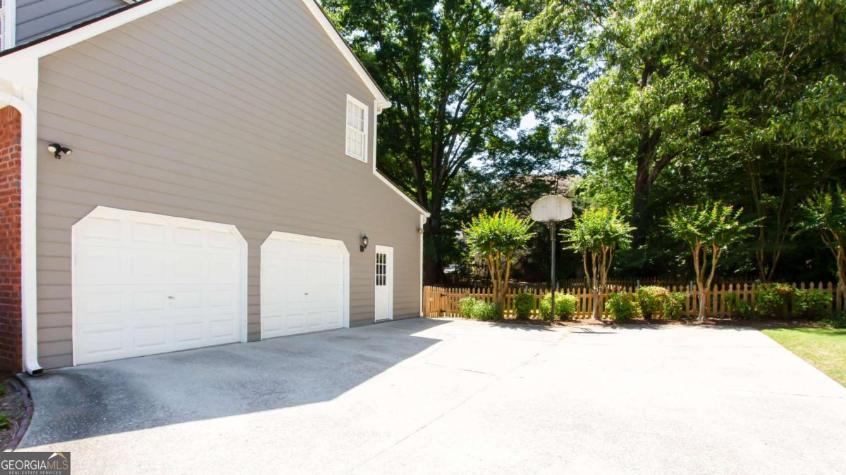 2055 Milfield Circle Snellville GA 30078