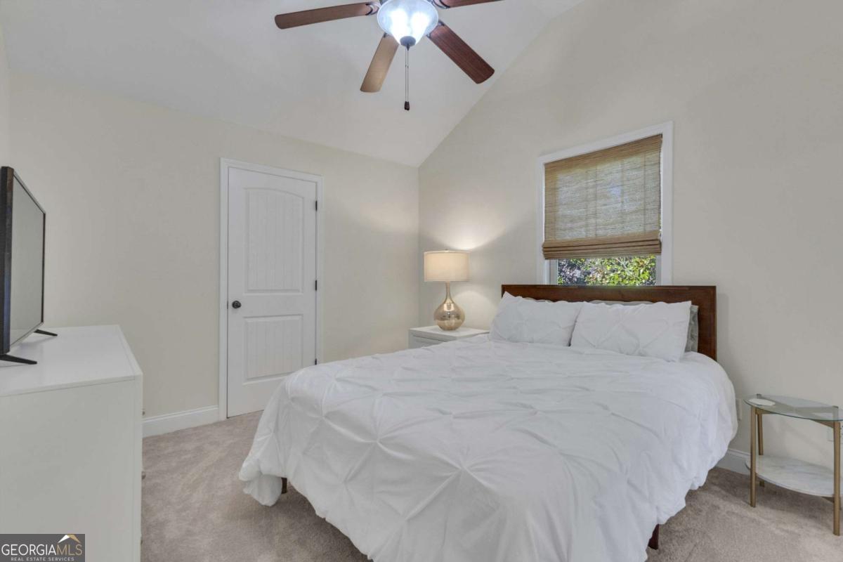 110 Sparrows Cove Fayetteville GA 30215