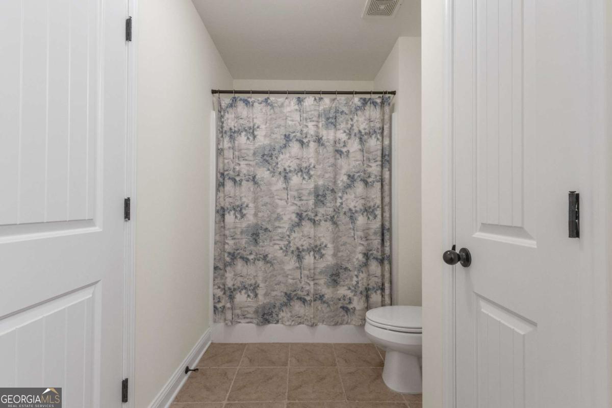 110 Sparrows Cove Fayetteville GA 30215