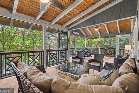 922 Burton Mountain Road Clarkesville GA 30523