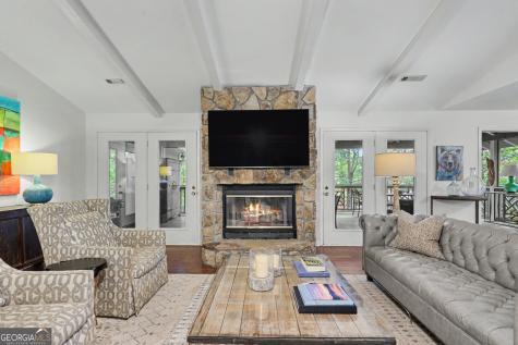 922 Burton Mountain Road Clarkesville GA 30523