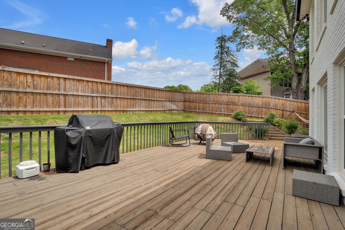 4221 Willow Oak Drive Gainesville GA 30506